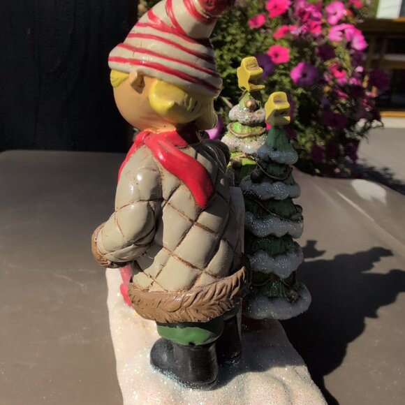 New Home Garden Pals National Home Gardening Club Christmas Girl Figurine - Picture 4 of 6